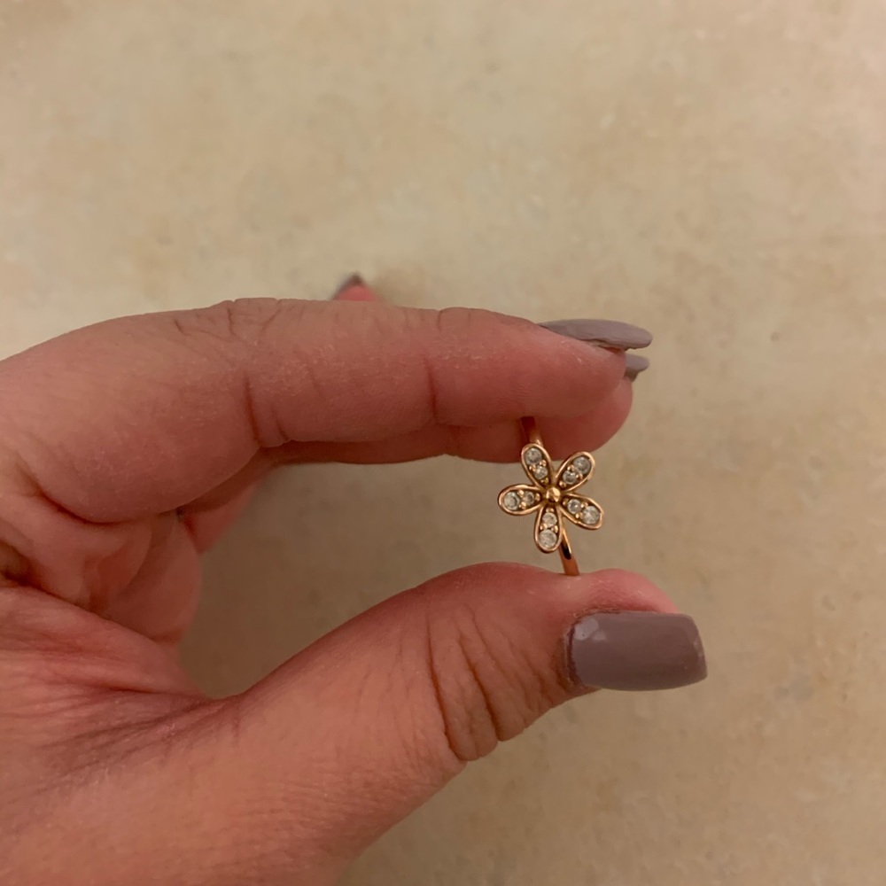 Size 6 Rose Gold Pandora Dazzling Daisy Ring